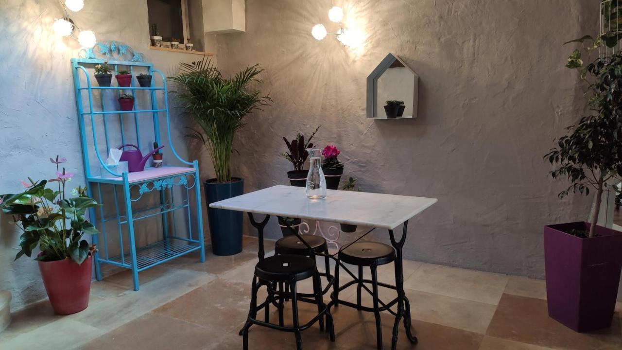 Locn'Roll Apartman Semur-en-Auxois Kültér fotó